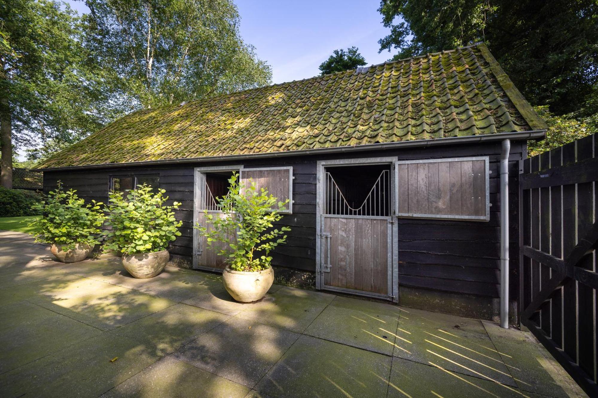 Luxe Hofstede Met Paardenstalling Lunteren Exteriör bild